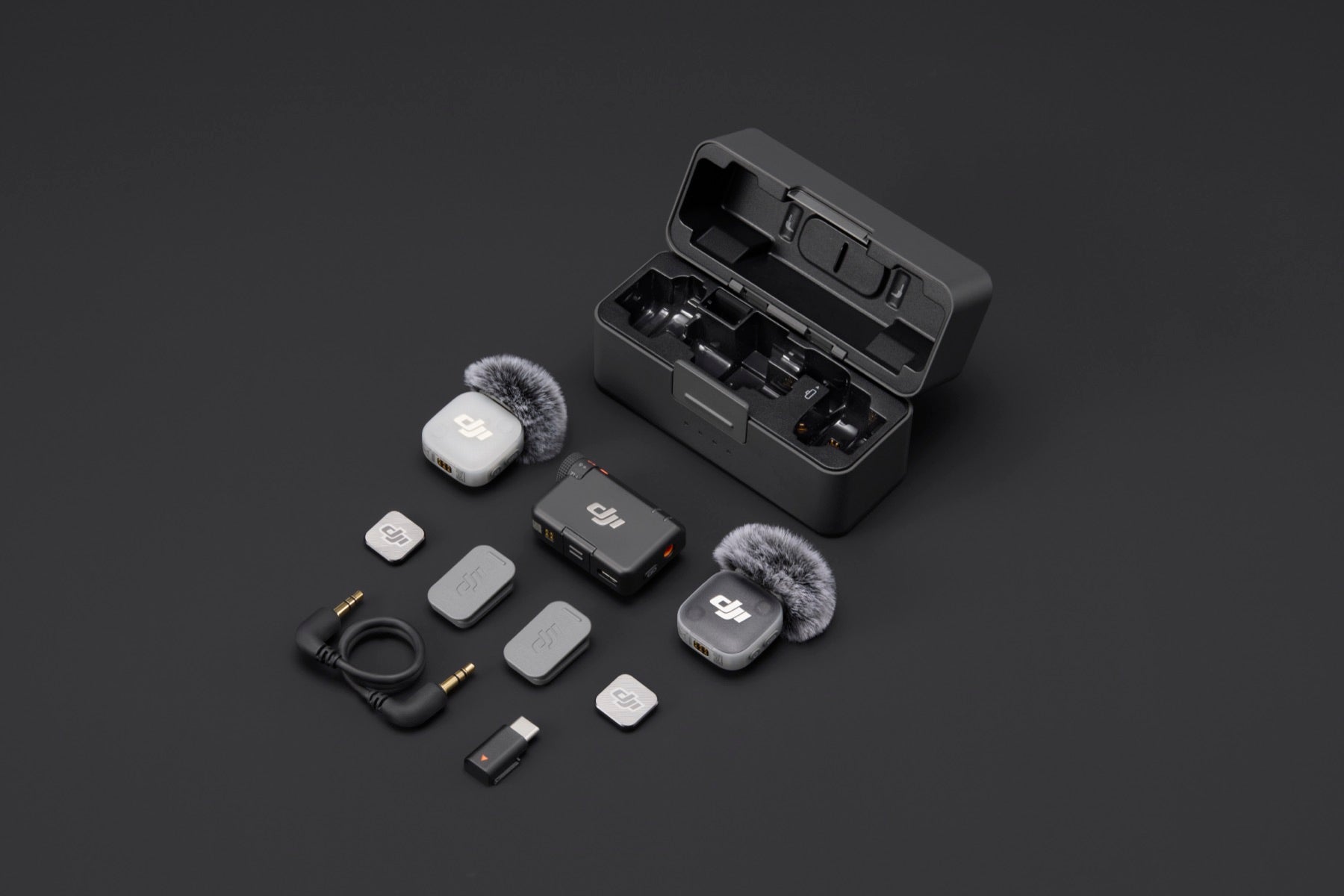 DJI Mic Mini 2 (2 TX + 1 RX + Charging Case) charging case kit view 2 - Filmgear Canada
