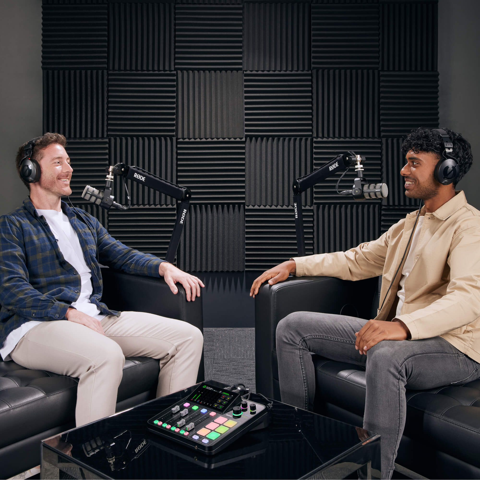 Rode Podcaster Bundle (2-Person) Black