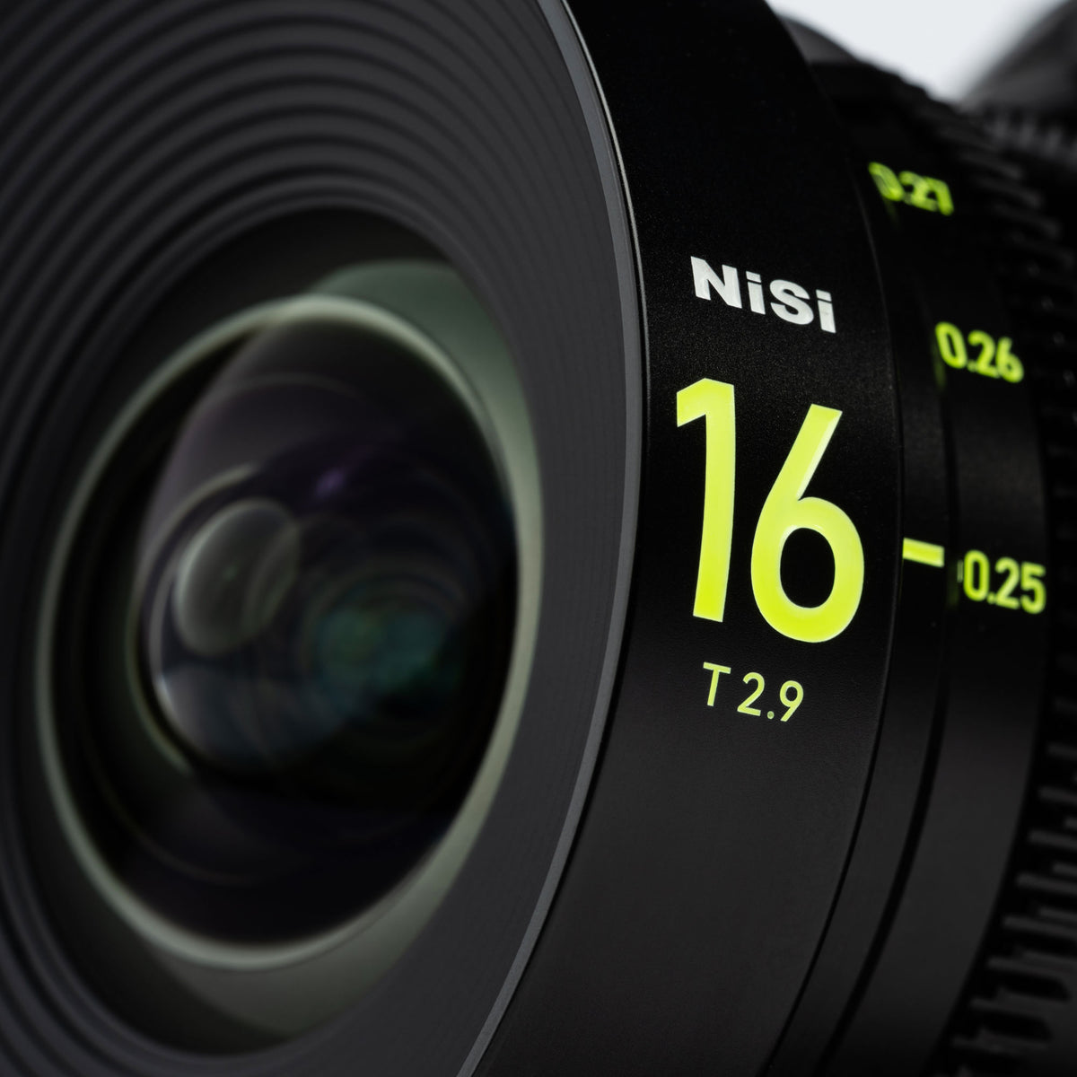Close-up of NiSi 65 PRIME 16mm T2.9 metric focus marks 0.25, 0.26 and 0.27 m
