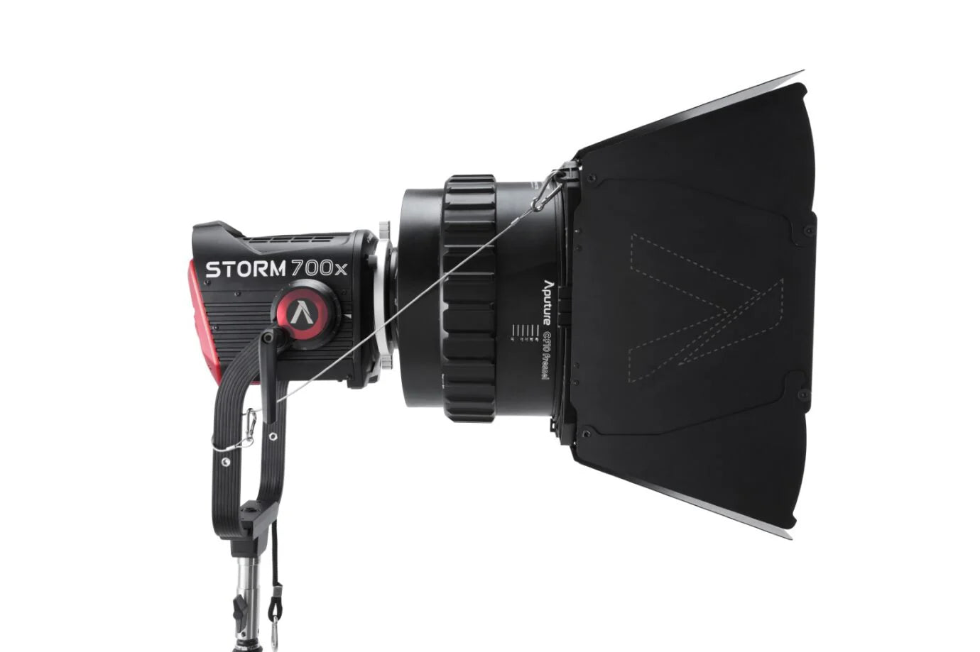 Aputure CF10 Fresnel and Barn Doors Kit for STORM 700x