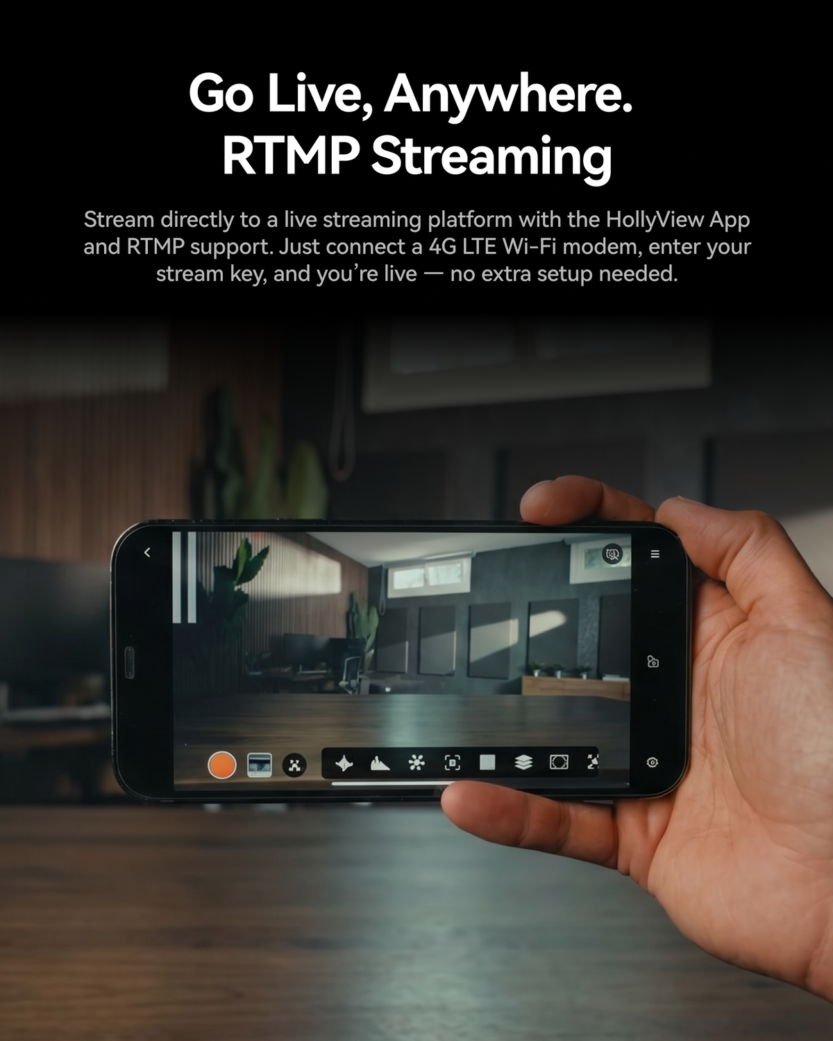Hollyland Pyro 5 4K RTMP live streaming through the HollyView app