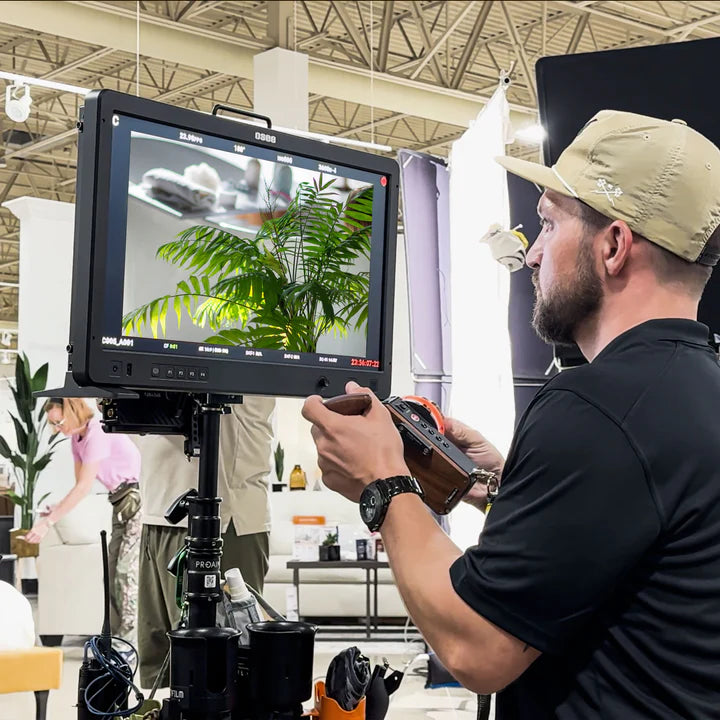 Mega 22S4 22“ Horizontal/Vertical Multi-View Production Monitor, 1500nits 3*4K60 + 3*3G-SDI Inputs Broadcast Monitor