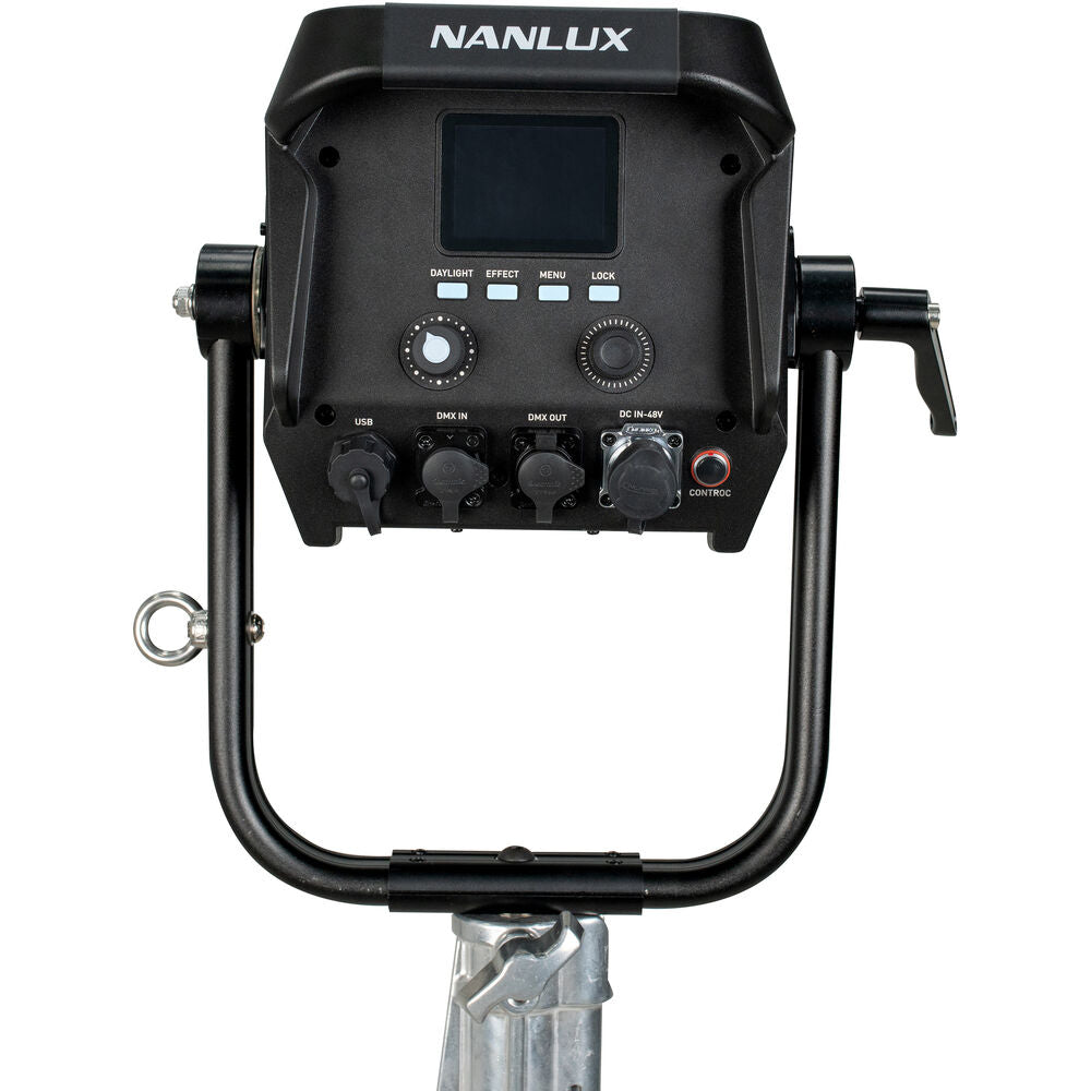 Nanlux Evoke 1200 Daylight LED Light - Filmgear Canada