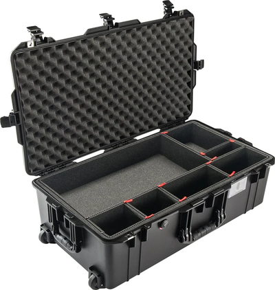 Pelican 1615 Air Check-In Case with TrekPak Dividers (Black)