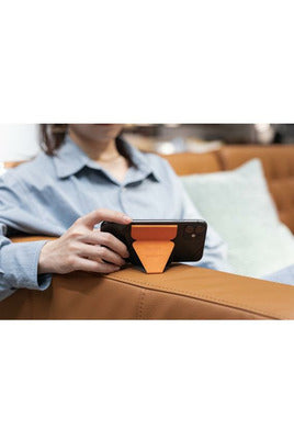 MOFT x simorr Adhesive Phone Stand 3328 - Filmgear Canada